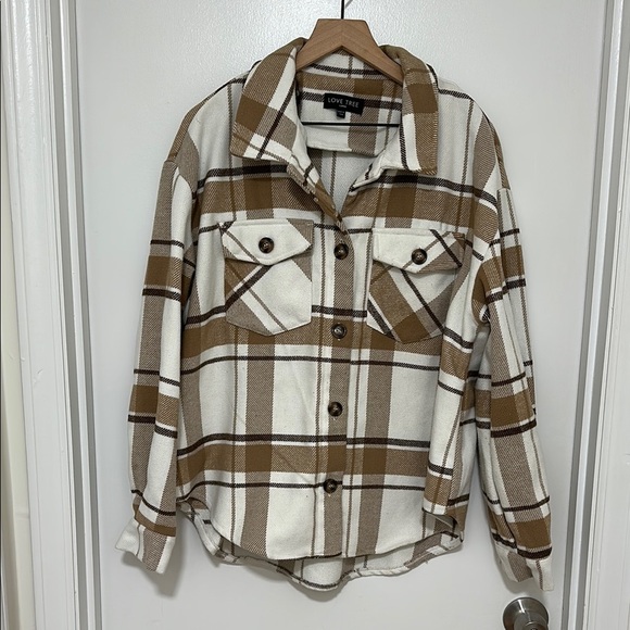 LOVE TREE | Plaid Oversized Shacket - Picture 1 of 3